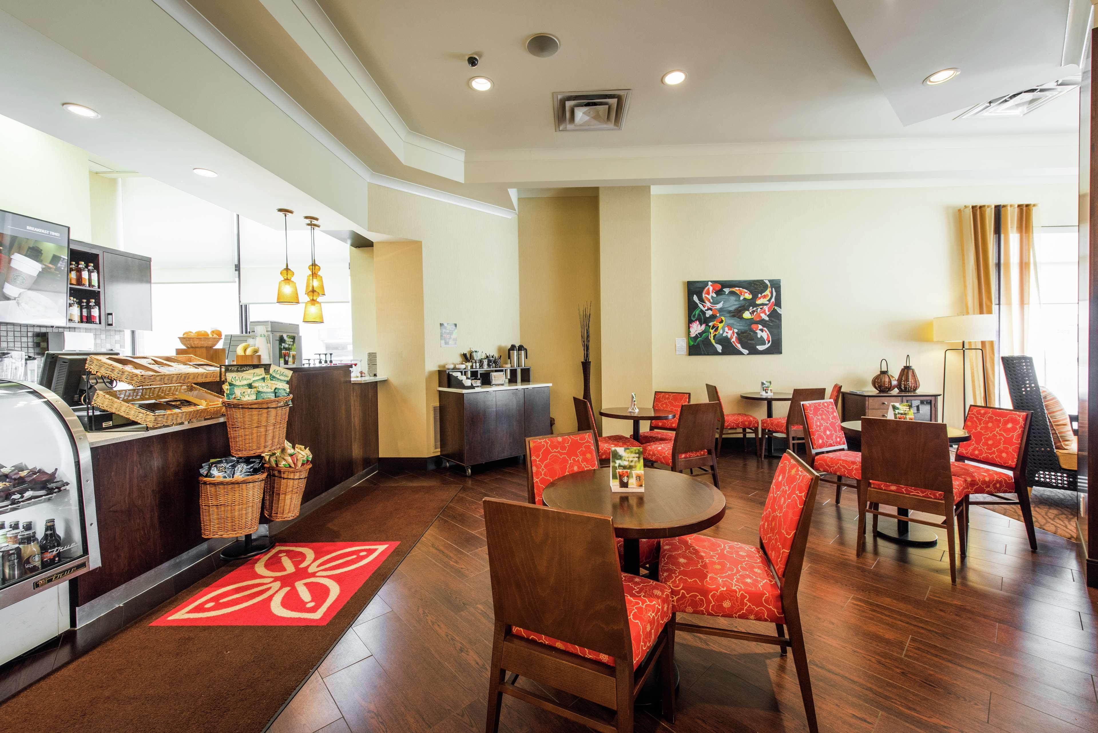 Hilton Garden Downtown 4* Saskatoon
